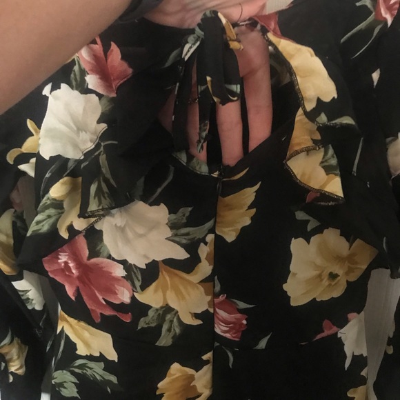 Dress - Picture 4 of 4